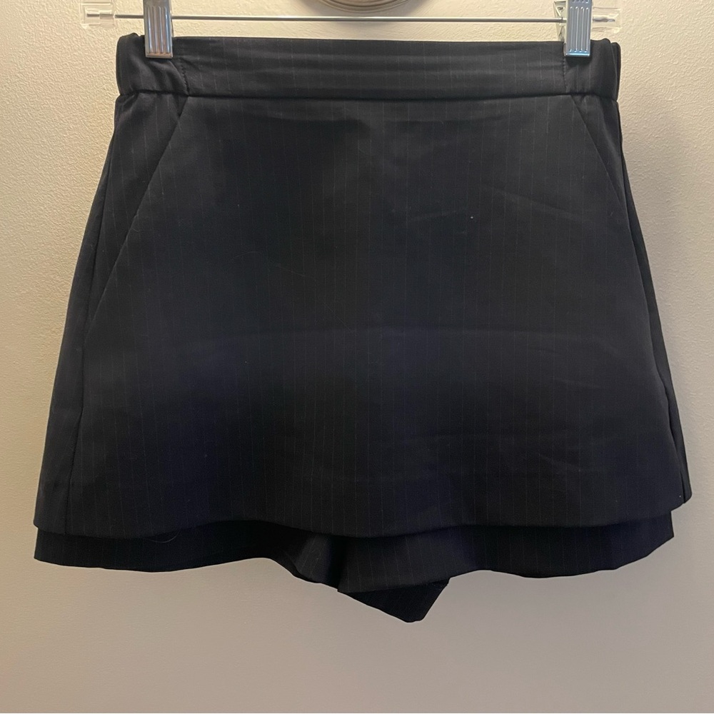 Maje Navy Pinstripe Skort, 38 EU, 6 US